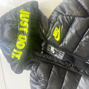 Nike puffer jacket